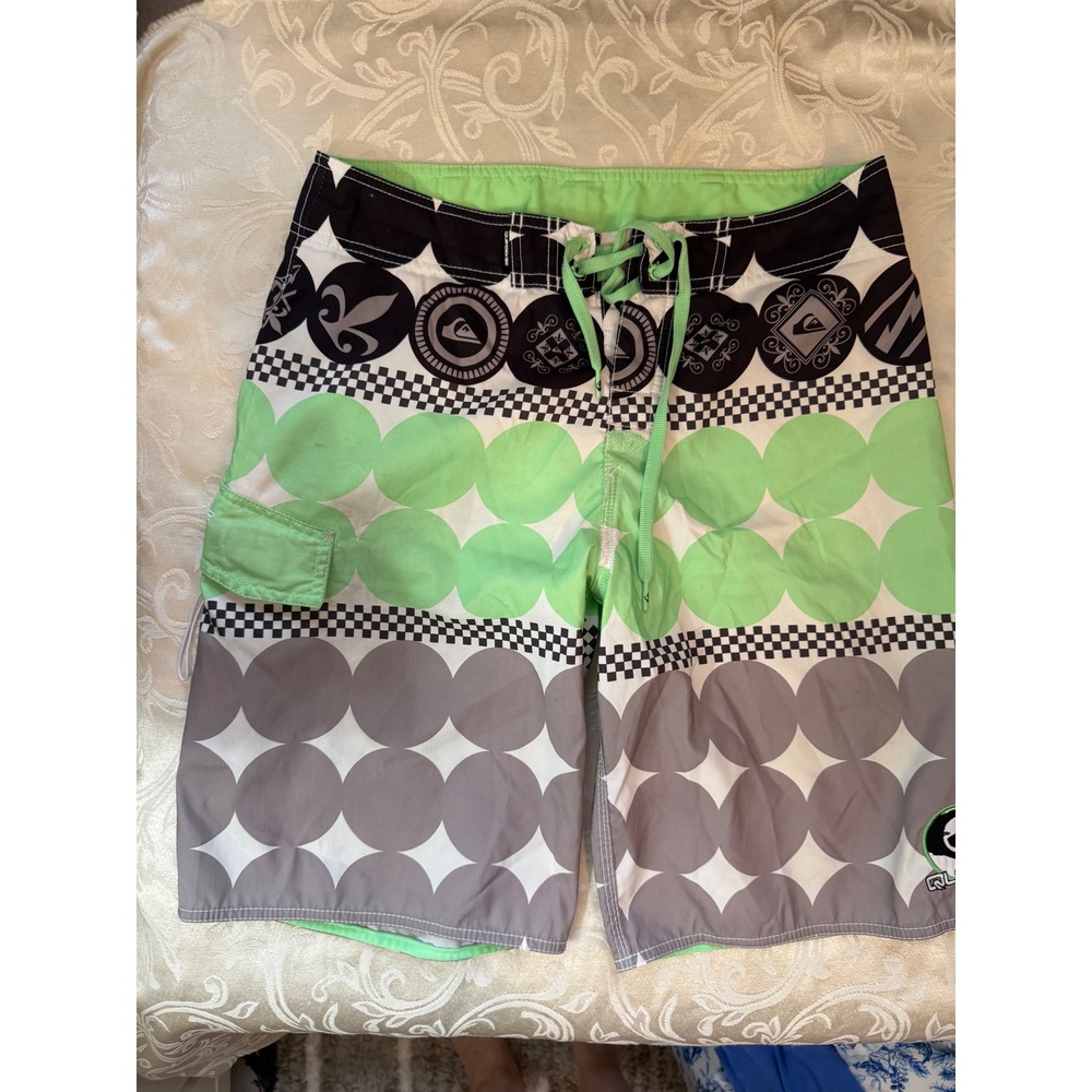 Quiksilver Board Shorts Mens 33 Green Grey Geo Graphic Surf Trunks Y2K
Some